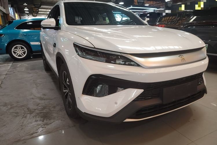 Used BYD Song Pro New Energy 2025 2nd Generation Intelligent Driving Version DM-i 75KM Leading Edition Front Right 45 Deg