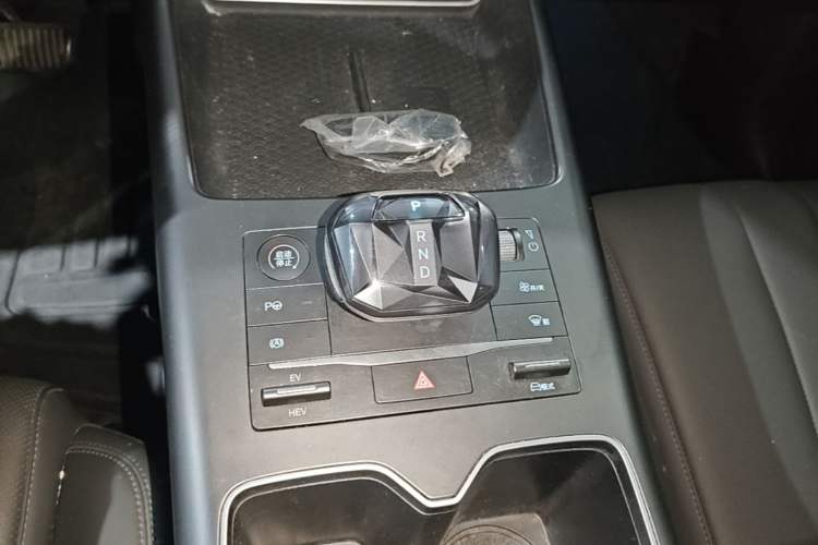 Used BYD Song Pro New Energy 2025 2nd Generation Intelligent Driving Version DM-i 75KM Leading Edition Gear Lever