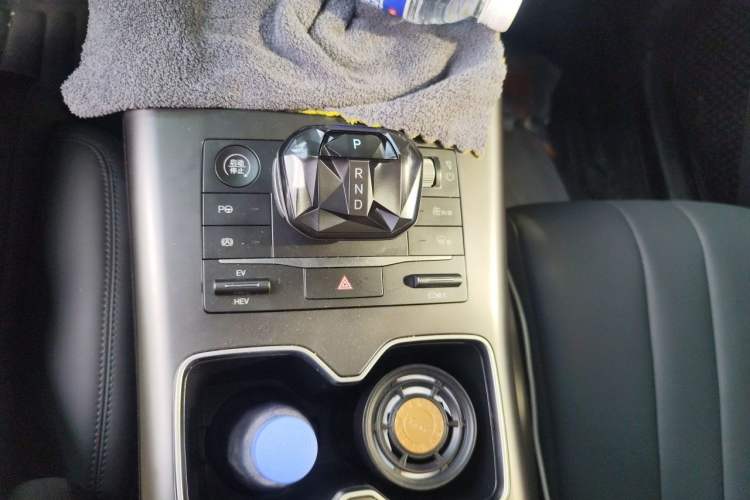 Used BYD Song Pro New Energy 2025 2nd Generation Intelligent Driving Version DM-i 75KM Leading Edition Gear Lever