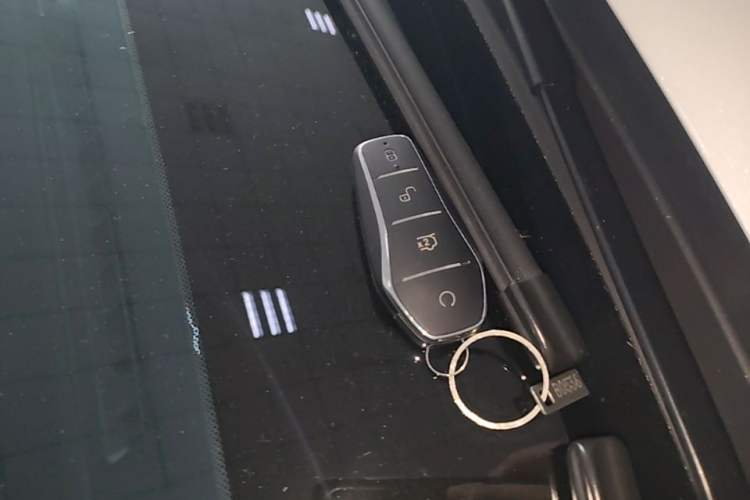 Used BYD Song Pro New Energy 2025 2nd Generation Intelligent Driving Version DM-i 75KM Leading Edition Interior 1