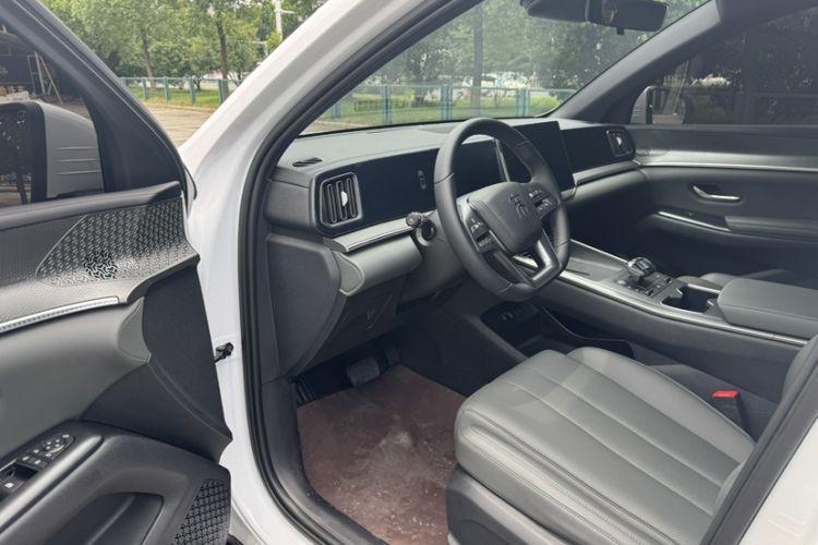 Used BYD Song Pro New Energy 2025 2nd Generation Intelligent Driving Version DM-i 75KM Leading Edition Interior 10
