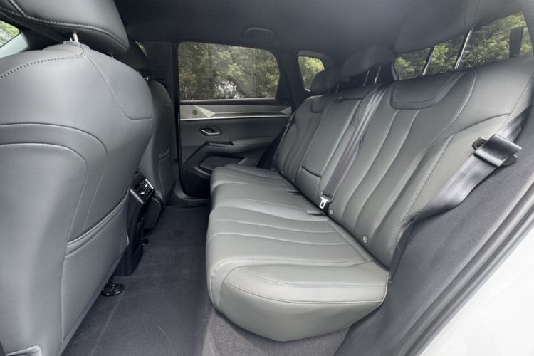 Used BYD Song Pro New Energy 2025 2nd Generation Intelligent Driving Version DM-i 75KM Leading Edition Interior 11
