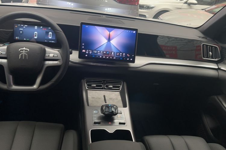 Used BYD Song Pro New Energy 2025 2nd Generation Intelligent Driving Version DM-i 75KM Leading Edition Interior 12