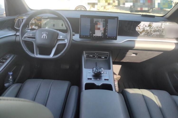 Used BYD Song Pro New Energy 2025 2nd Generation Intelligent Driving Version DM-i 75KM Leading Edition Interior 2