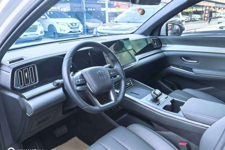 Used BYD Song Pro New Energy 2025 2nd Generation Intelligent Driving Version DM-i 75KM Leading Edition Interior 2