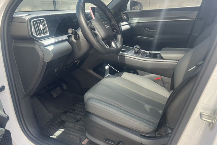 Used BYD Song Pro New Energy 2025 2nd Generation Intelligent Driving Version DM-i 75KM Leading Edition Interior 3