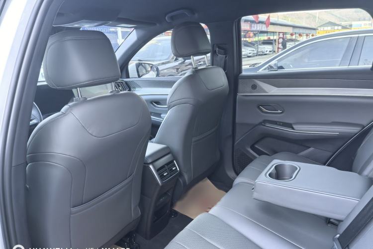 Used BYD Song Pro New Energy 2025 2nd Generation Intelligent Driving Version DM-i 75KM Leading Edition Interior 3