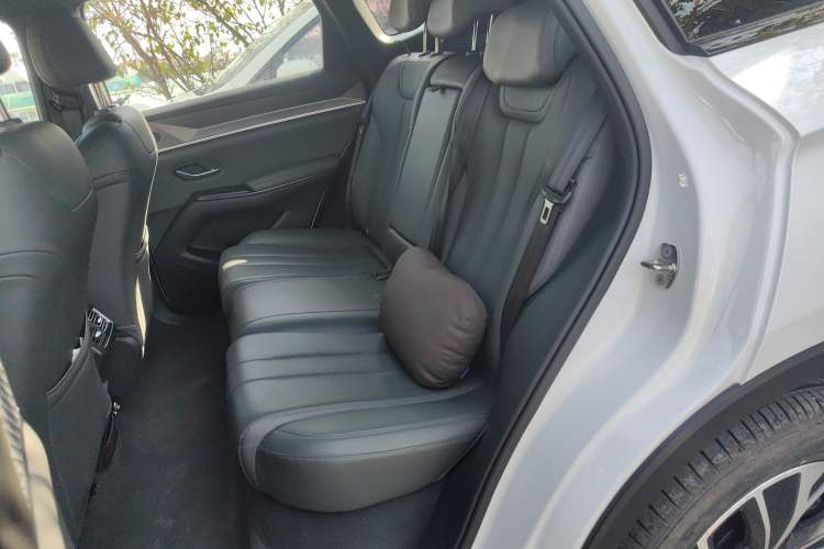 Used BYD Song Pro New Energy 2025 2nd Generation Intelligent Driving Version DM-i 75KM Leading Edition Interior 4