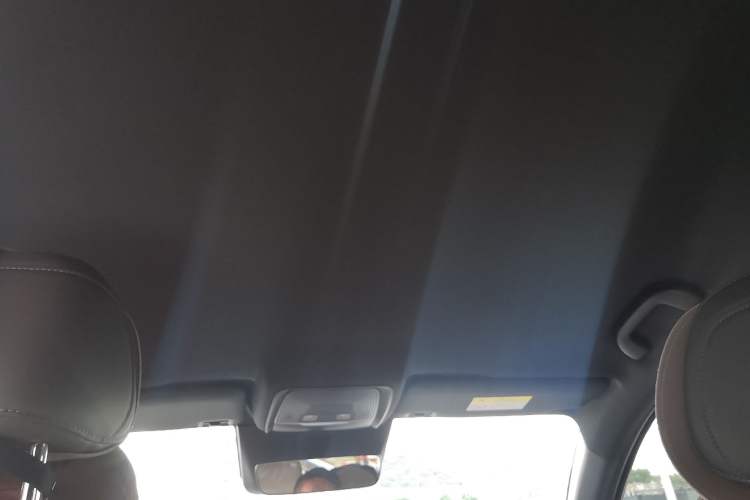 Used BYD Song Pro New Energy 2025 2nd Generation Intelligent Driving Version DM-i 75KM Leading Edition Interior 4