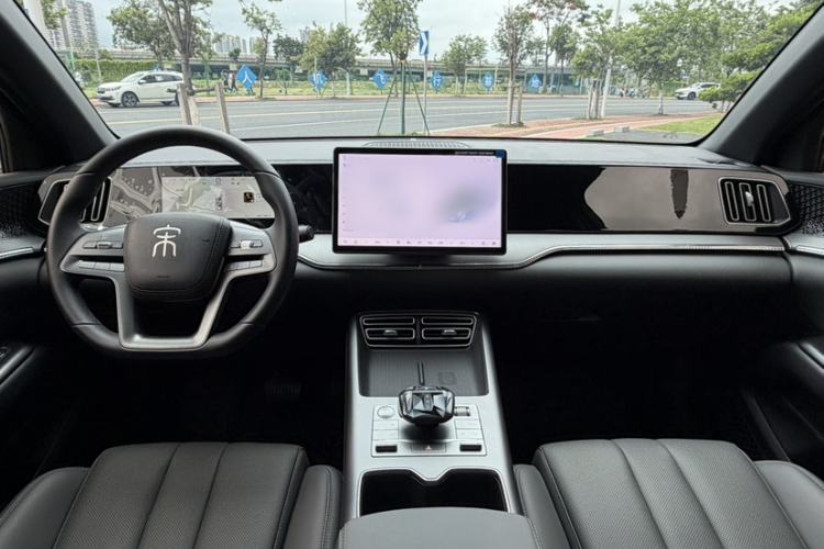 Used BYD Song Pro New Energy 2025 2nd Generation Intelligent Driving Version DM-i 75KM Leading Edition Interior 5