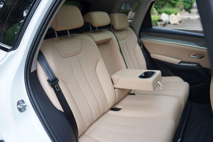 Used BYD Song Pro New Energy 2025 Second-Generation DM-i 115KM Overachiever Trim Interior 7