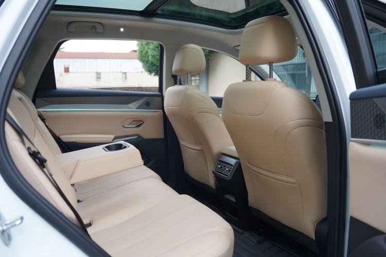 Used BYD Song Pro New Energy 2025 Second-Generation DM-i 115KM Overachiever Trim Interior 8