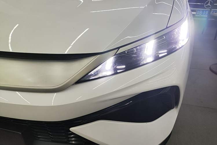 Used BYD Song Pro New Energy 2025 Second-Generation DM-i 75KM Leading Edition Left Front Headlight