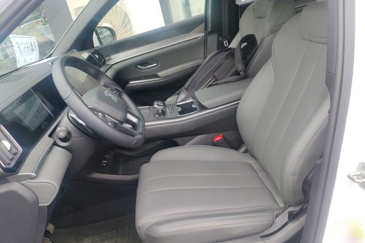 Used BYD Song Pro New Energy 2025 Second-Generation Intelligent Driving Version DM-i 115KM Excellence Edition Left Front Seat