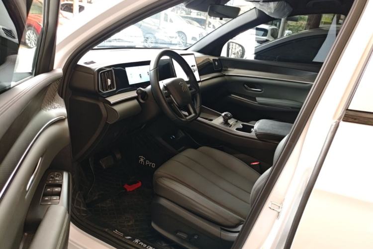 Used BYD Song Pro New Energy 2025 2nd Generation Intelligent Driving Version DM-i 75KM Leading Edition Left Front Seat