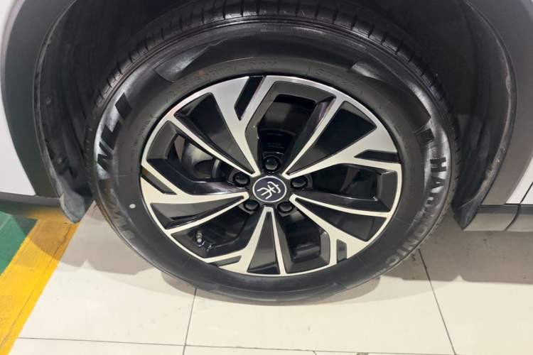 Used BYD Song Pro New Energy 2025 Second-Generation DM-i 75KM Overachiever Trim Left Front Wheel Hub
