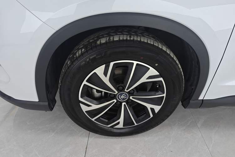 Used BYD Song Pro New Energy 2025 Second-Generation DM-i 115KM Overachiever Trim Left Front Wheel Hub