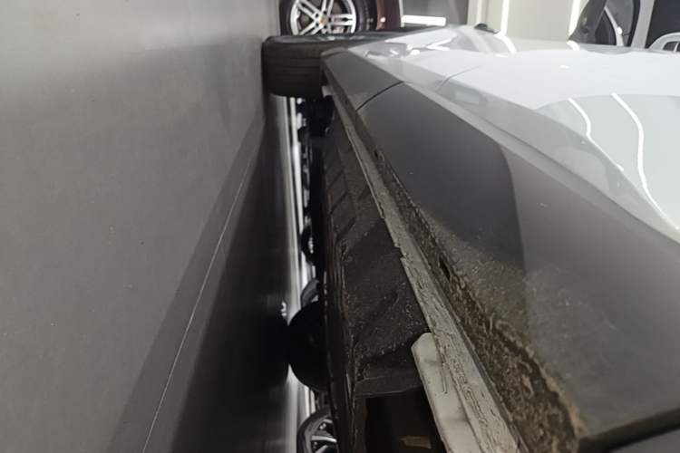 Used BYD Song Pro New Energy 2025 2nd Generation Intelligent Driving Version DM-i 75KM Overachiever Trim Left Side Sill