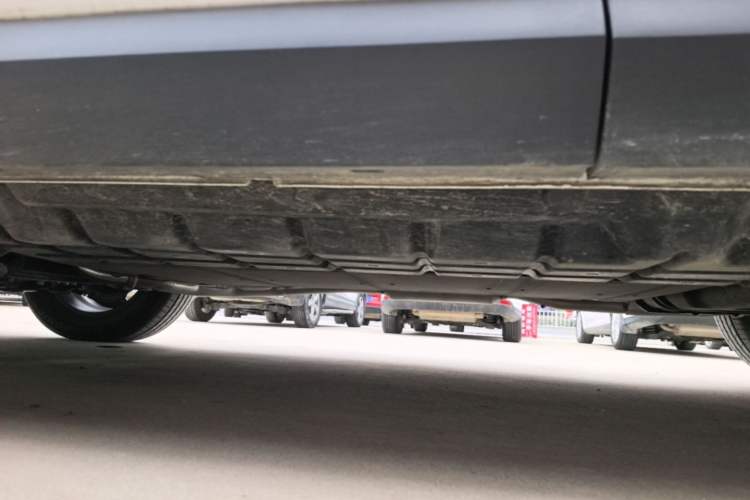 Used BYD Song Pro New Energy 2025 2nd Generation Intelligent Driving Version DM-i 75KM Overachiever Trim Left Side Sill