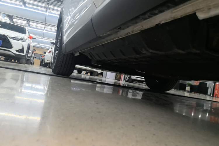 Used BYD Song Pro New Energy 2025 2nd Generation Intelligent Driving Version DM-i 75KM Overachiever Trim Left Side Sill
