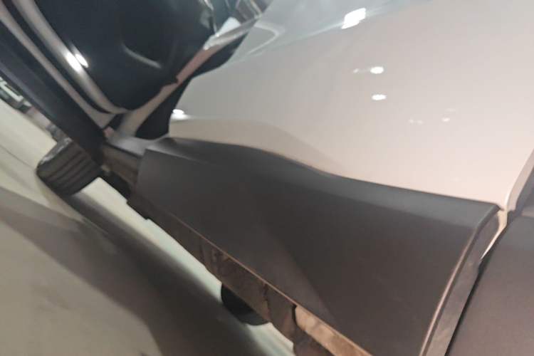 Used BYD Song Pro New Energy 2025 Second-Generation Intelligent Driving Version DM-i 115KM Superior Trim Left Side Sill