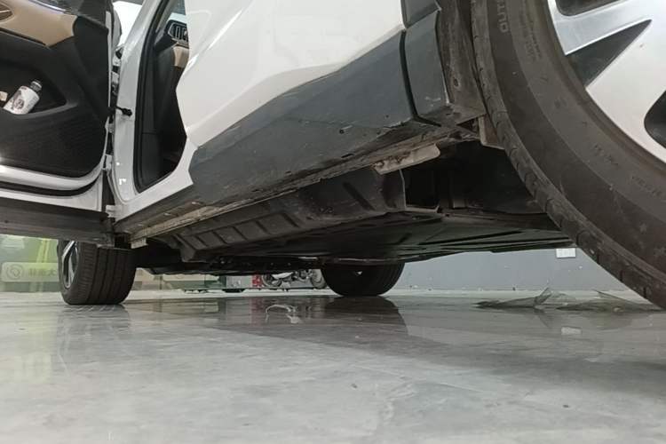 Used BYD Song Pro New Energy 2025 Second-Generation DM-i 115KM Excellence Version Left Side Sill