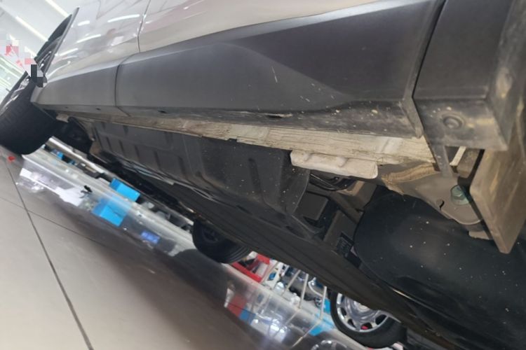 Used BYD Song Pro New Energy 2025 Second-Generation Intelligent Driving Version DM-i 115KM Superior Trim Left Side Sill