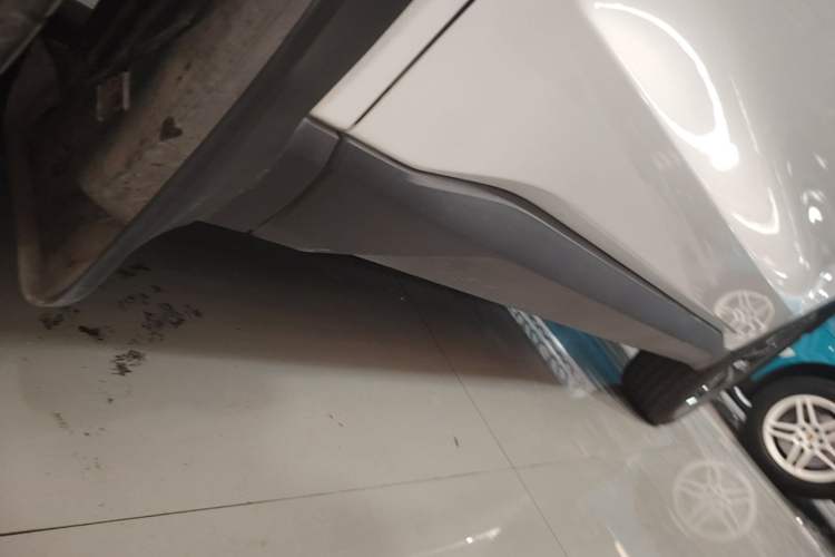 Used BYD Song Pro New Energy 2025 2nd Generation Intelligent Driving Version DM-i 75KM Leading Edition Left Side Sill