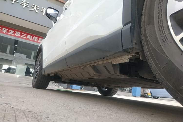 Used BYD Song Pro New Energy 2025 Second-Generation Intelligent Driving Version DM-i 115KM Superior Trim Left Side Sill