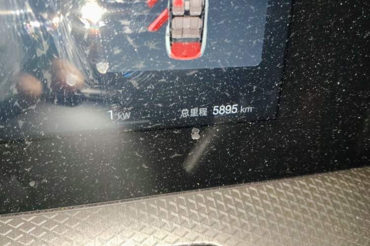 Used BYD Song Pro New Energy 2025 2nd Generation Intelligent Driving Version DM-i 75KM Leading Edition Odometer Close Up