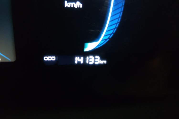 Used BYD Song Pro New Energy 2025 Second-Generation DM-i 75KM Leading Edition Odometer Close Up