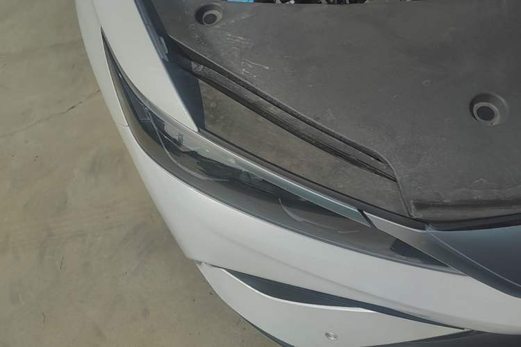 Used BYD Song Pro New Energy 2025 Second-Generation Intelligent Driving Version DM-i 115KM Superior Trim Right Front Headlight