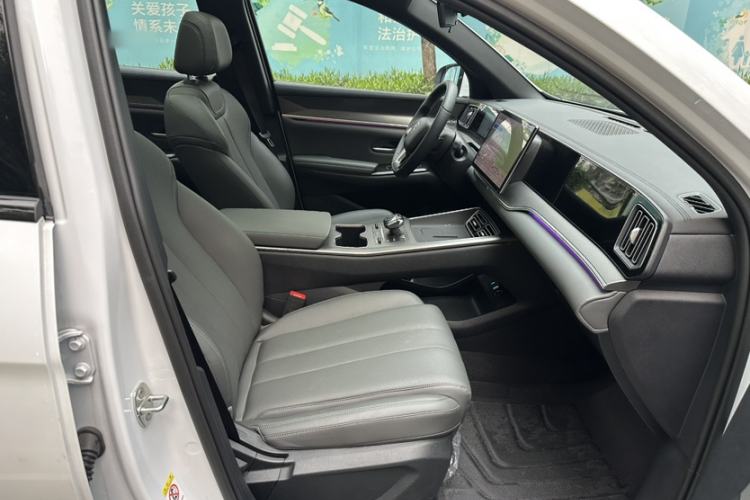 Used BYD Song Pro New Energy 2025 Second-Generation Intelligent Driving Version DM-i 115KM Superior Trim Right Front Seat
