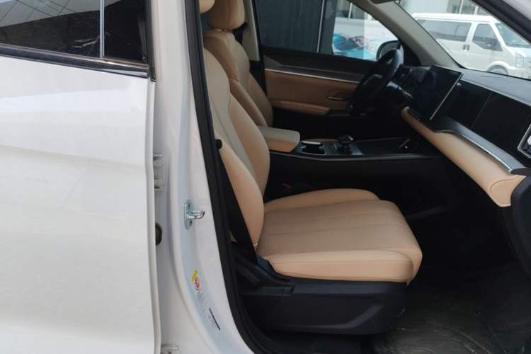 Used BYD Song Pro New Energy 2025 Second-Generation DM-i 75KM Leading Edition Right Front Seat