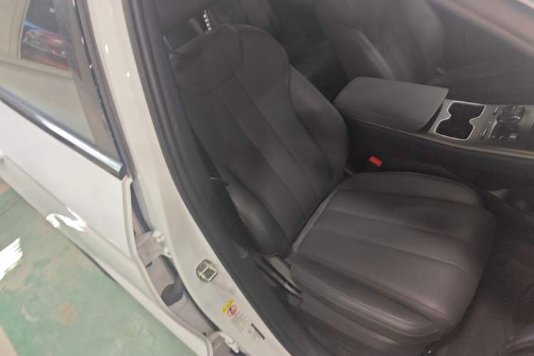 Used BYD Song Pro New Energy 2025 Second-Generation Intelligent Driving Version DM-i 115KM Superior Trim Right Front Seat