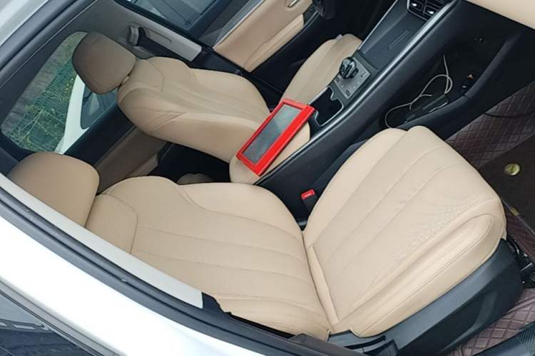 Used BYD Song Pro New Energy 2025 Second-Generation DM-i 75KM Leading Edition Right Front Seat