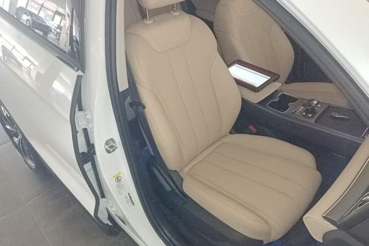 Used BYD Song Pro New Energy 2025 Second-Generation DM-i 75KM Leading Edition Right Front Seat