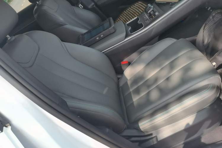 Used BYD Song Pro New Energy 2025 Second-Generation Intelligent Driving Version DM-i 115KM Superior Trim Right Front Seat