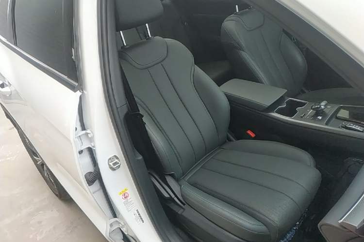 Used BYD Song Pro New Energy 2025 Second-Generation Intelligent Driving Version DM-i 115KM Superior Trim Right Front Seat