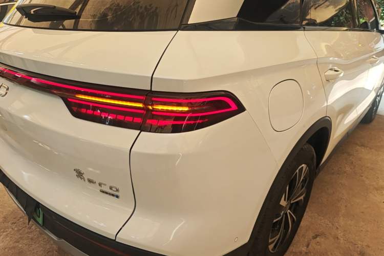 Used BYD Song Pro New Energy 2025 2nd Generation Intelligent Driving Version DM-i 75KM Leading Edition Right Rear Taillight