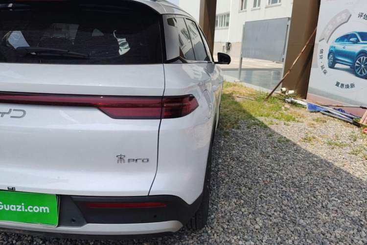 Used BYD Song Pro New Energy 2025 Second-Generation DM-i 75KM Leading Edition Right Rear Taillight