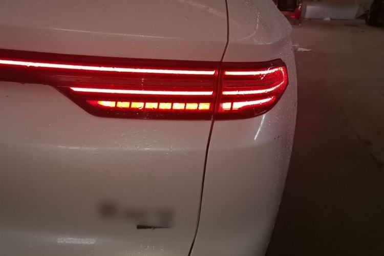 Used BYD Song Pro New Energy 2025 Second-Generation Intelligent Driving Version DM-i 115KM Superior Trim Right Rear Taillight