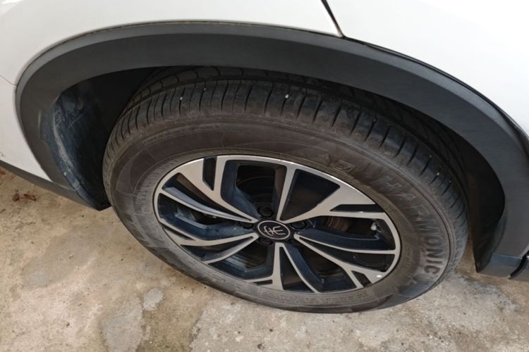 Used BYD Song Pro New Energy 2025 2nd Generation Intelligent Driving Version DM-i 75KM Leading Edition Right Rear Wheel Hub