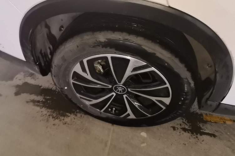 Used BYD Song Pro New Energy 2025 Second-Generation Intelligent Driving Version DM-i 115KM Superior Trim Right Rear Wheel Hub