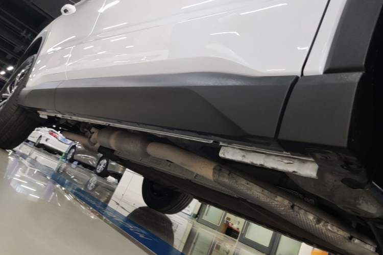 Used BYD Song Pro New Energy 2025 2nd Generation Intelligent Driving Version DM-i 75KM Leading Edition Right Side Sill
