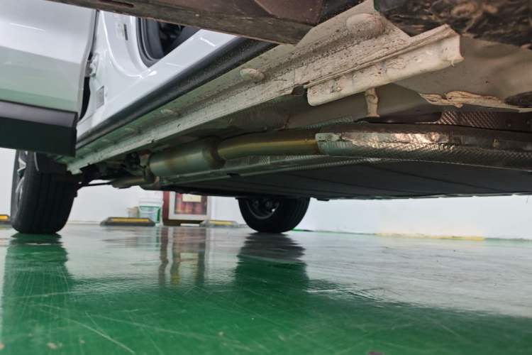 Used BYD Song Pro New Energy 2025 Second-Generation Intelligent Driving Version DM-i 115KM Superior Trim Right Side Sill