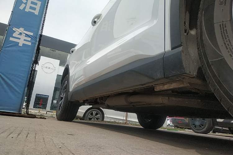 Used BYD Song Pro New Energy 2025 Second-Generation Intelligent Driving Version DM-i 115KM Superior Trim Right Side Sill