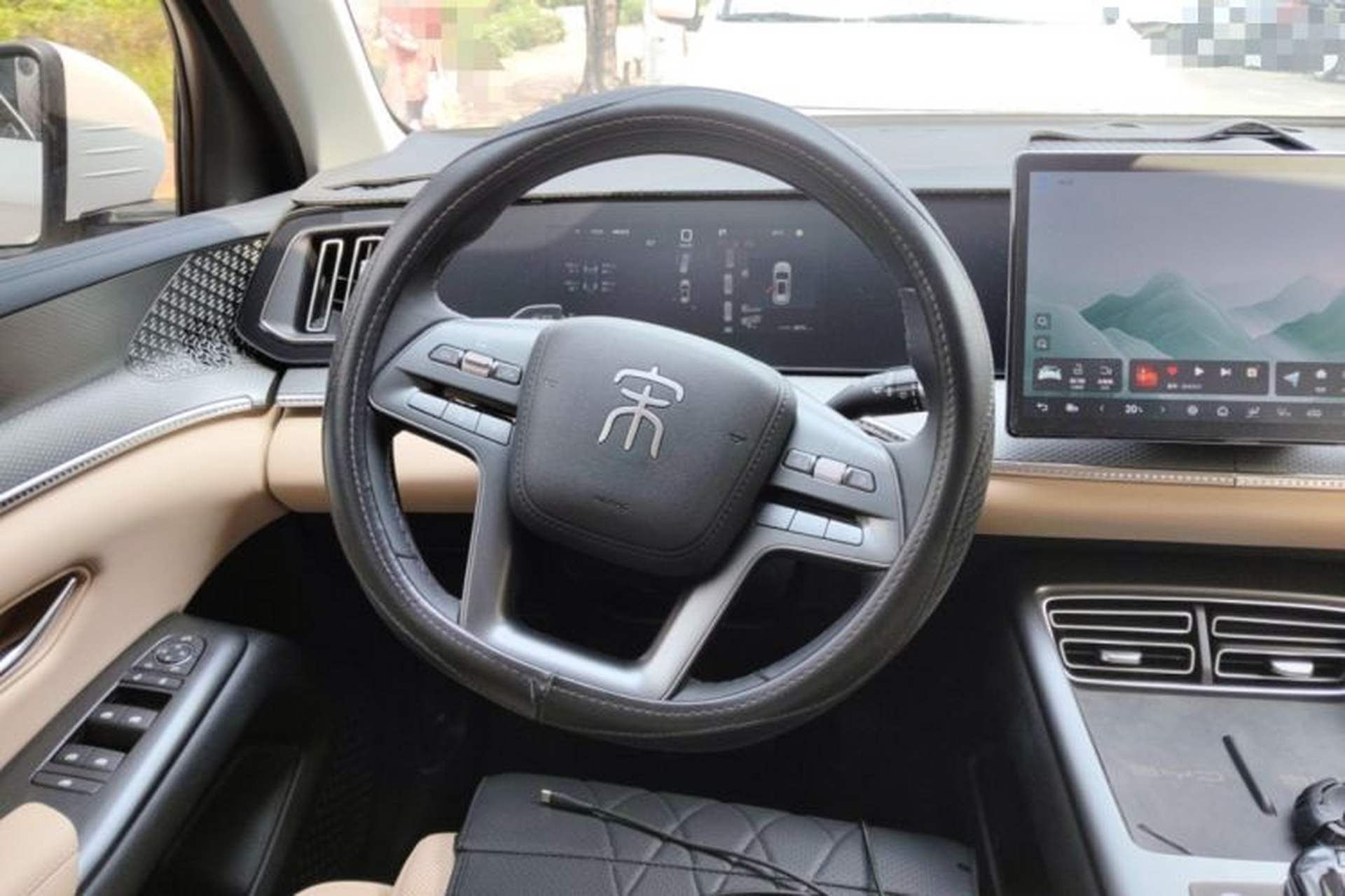 Used BYD Song Pro New Energy 2025 2nd Generation Intelligent Driving Version DM-i 75KM Leading Edition Steering Wheel