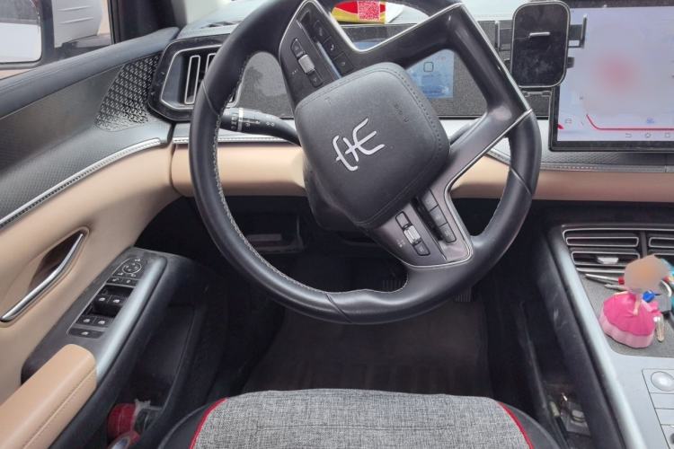 Used BYD Song Pro New Energy 2025 Second-Generation DM-i 115KM Overachiever Trim Steering Wheel