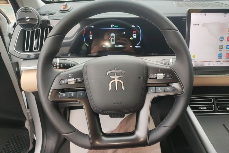 Used BYD Song Pro New Energy 2025 2nd Generation Intelligent Driving Version DM-i 75KM Leading Edition Steering Wheel